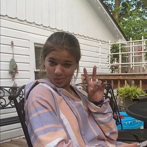 Meet your Posher, Anna louise